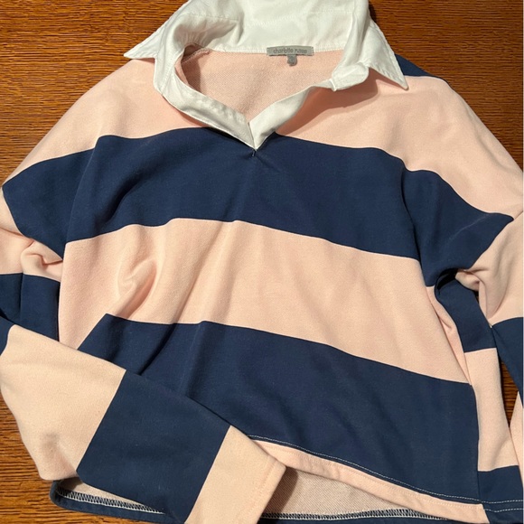 sweater - Picture 1 of 2